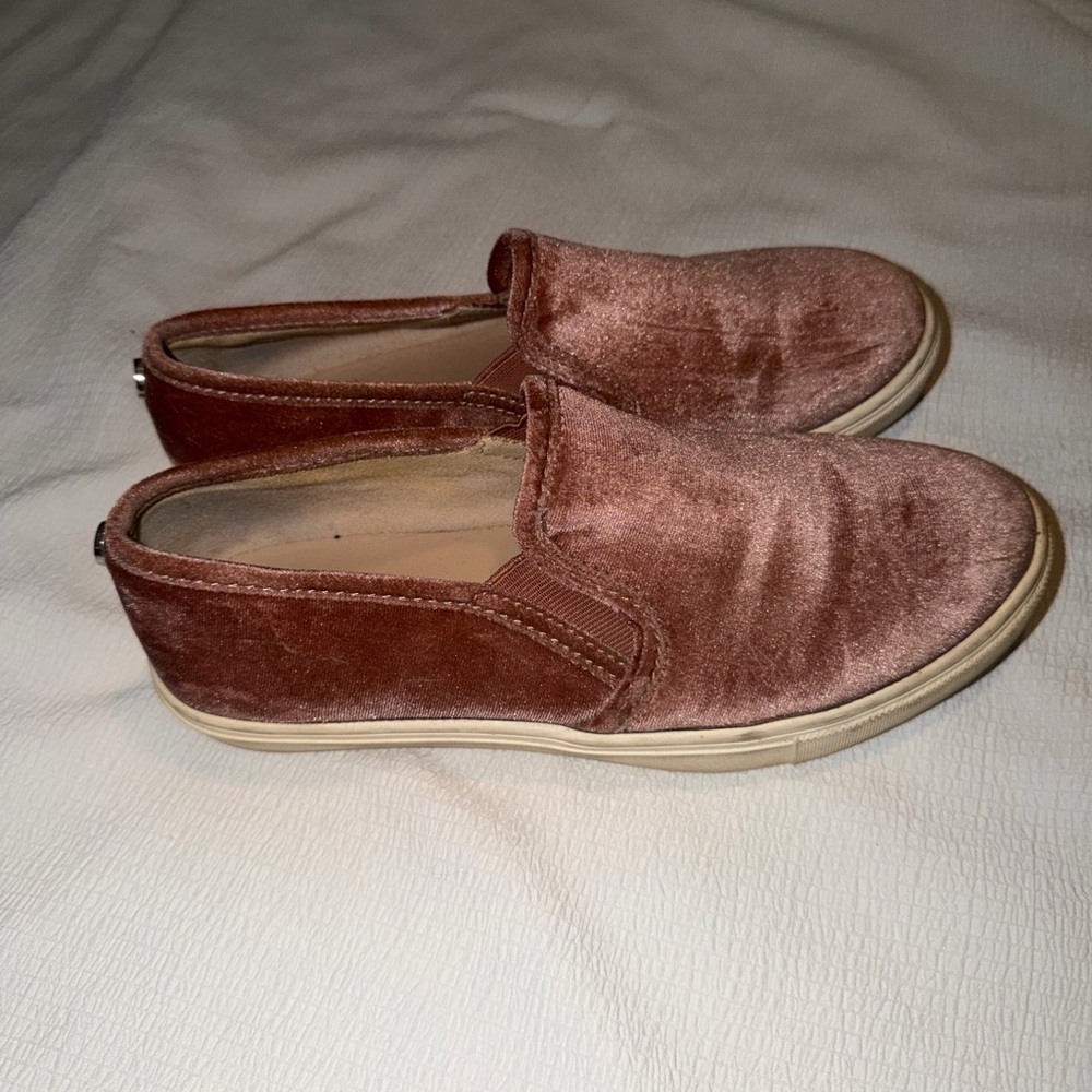 Steve Madden Velvet Slip-On Sneakers